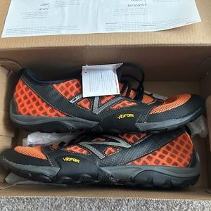 New Balance Minimus Trail Running